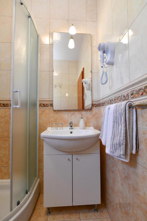 Apartments Villa Miranda فوديس المظهر الخارجي الصورة
