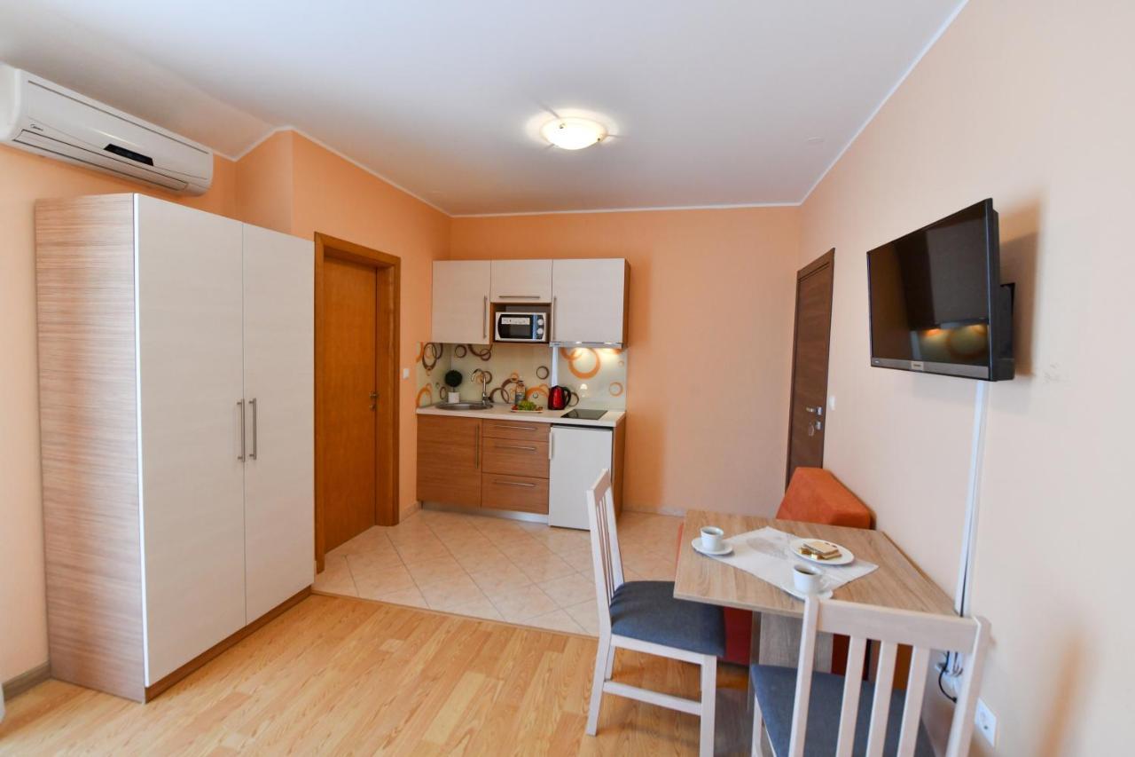 Apartments Villa Miranda فوديس المظهر الخارجي الصورة
