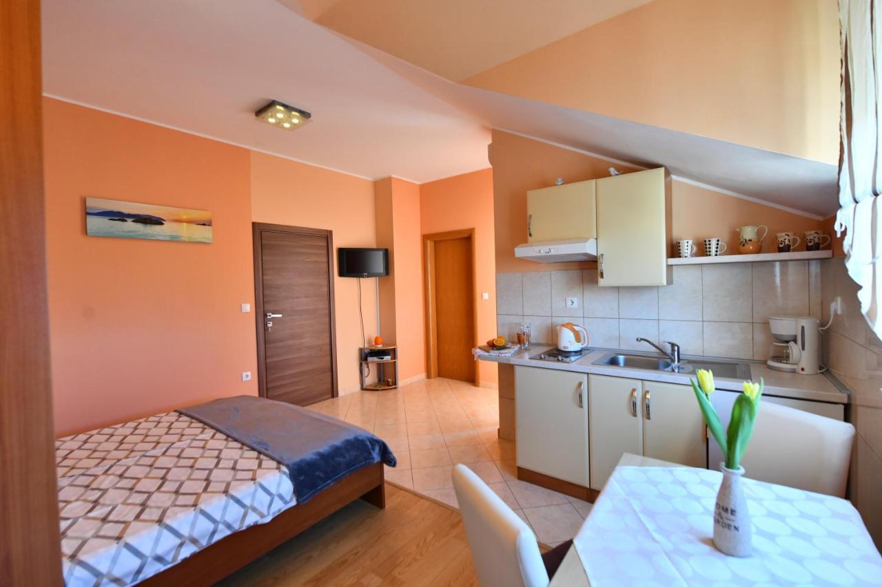Apartments Villa Miranda فوديس المظهر الخارجي الصورة