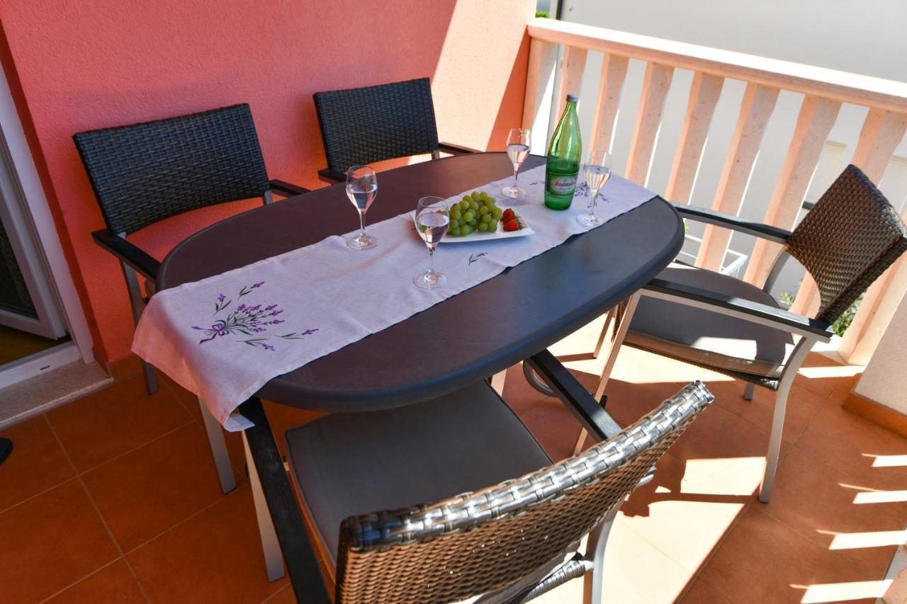 Apartments Villa Miranda فوديس المظهر الخارجي الصورة