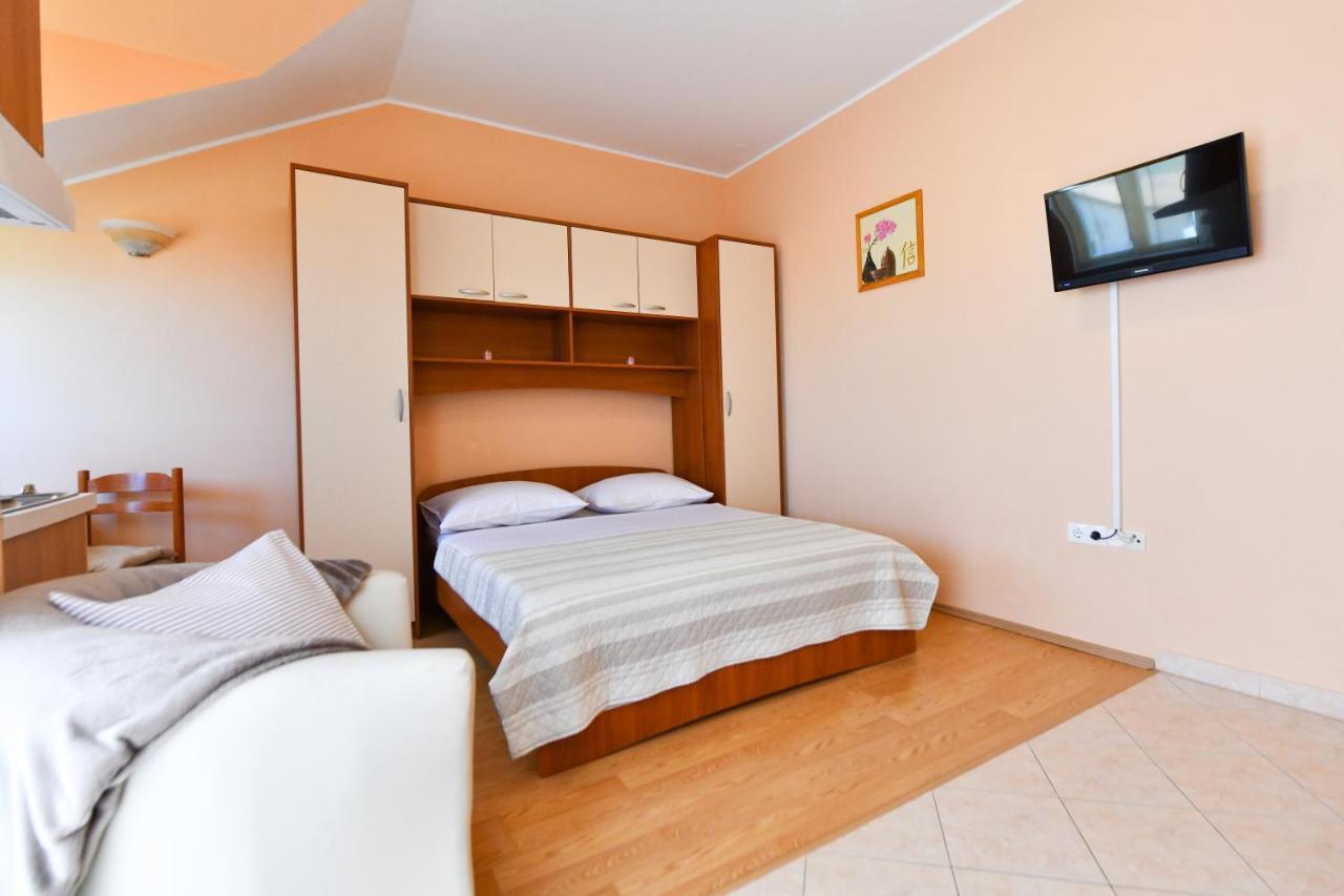Apartments Villa Miranda فوديس المظهر الخارجي الصورة