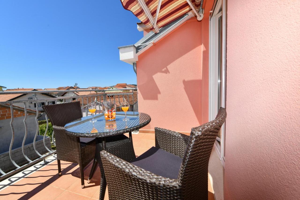 Apartments Villa Miranda فوديس المظهر الخارجي الصورة