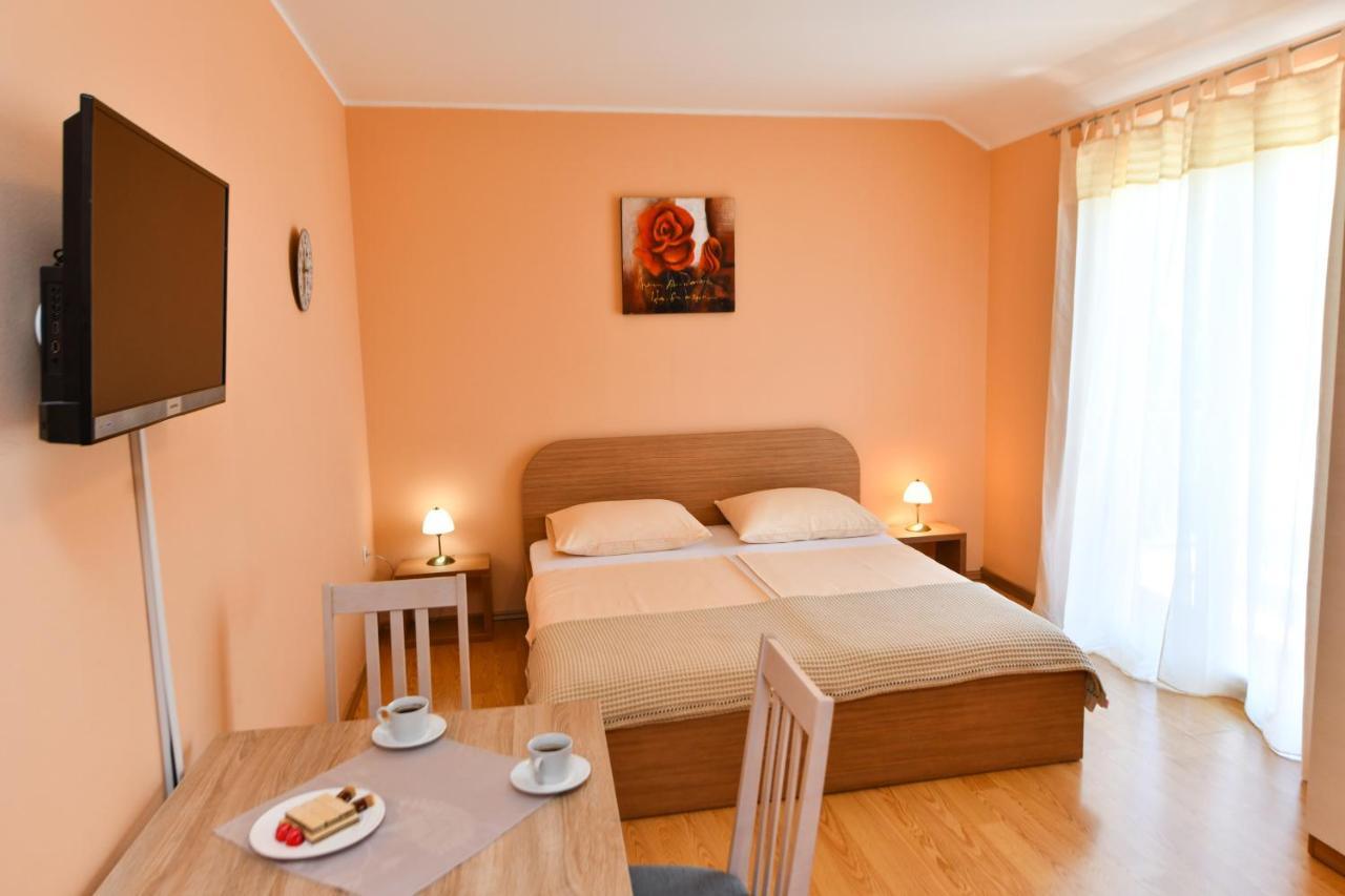 Apartments Villa Miranda فوديس المظهر الخارجي الصورة