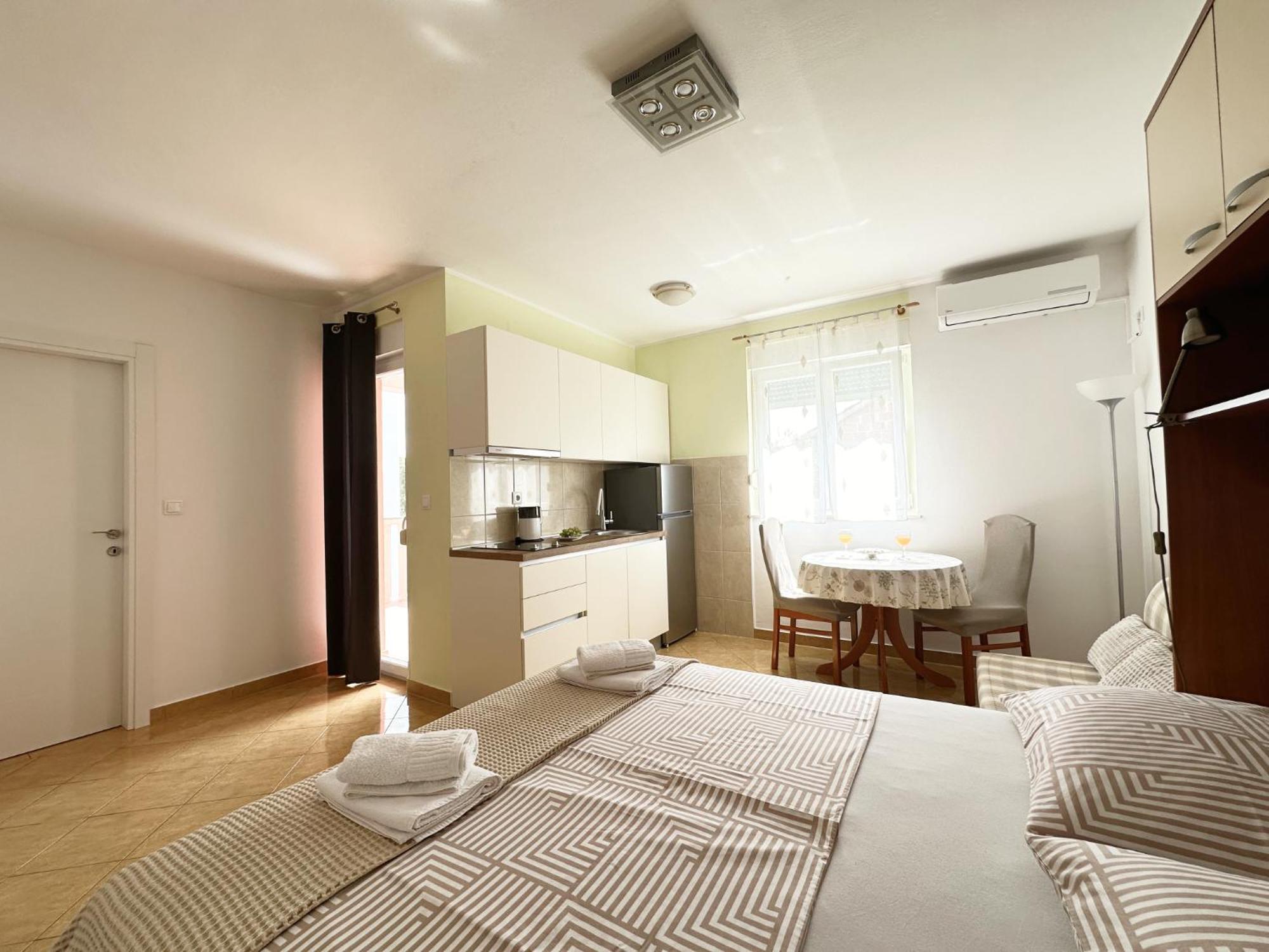 Apartments Villa Miranda فوديس المظهر الخارجي الصورة