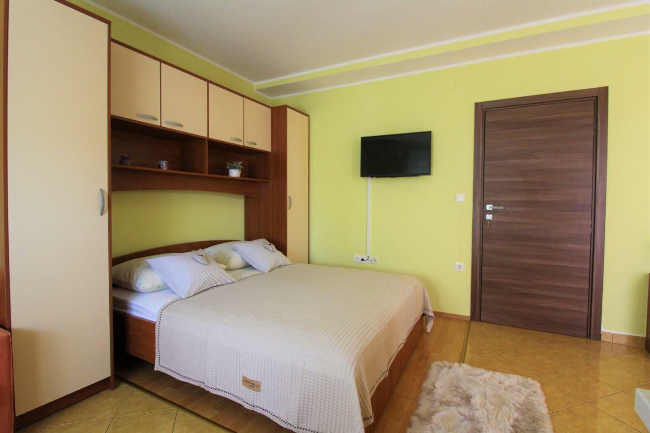 Apartments Villa Miranda فوديس المظهر الخارجي الصورة