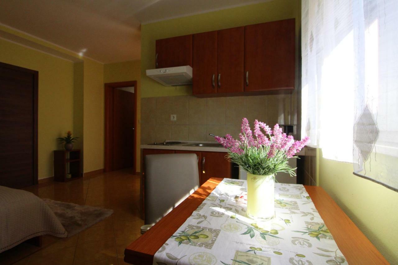 Apartments Villa Miranda فوديس المظهر الخارجي الصورة